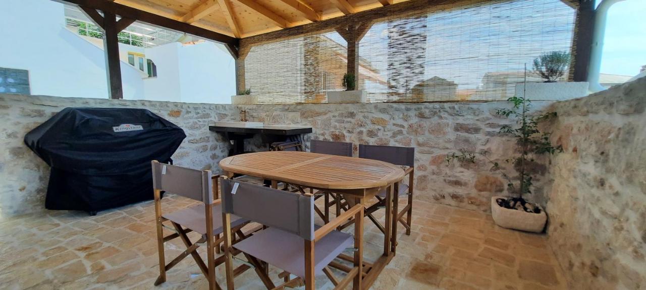 Apartments Mliko I Palenta Ražanac 外观 照片