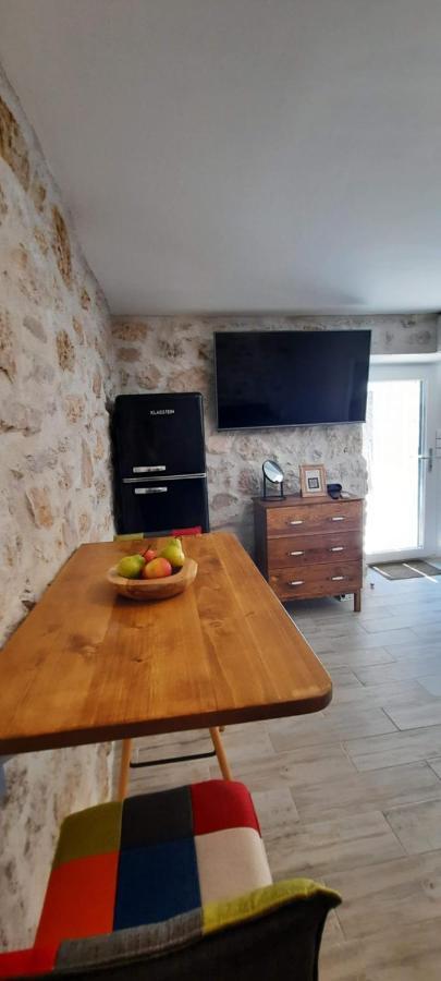 Apartments Mliko I Palenta Ražanac 外观 照片