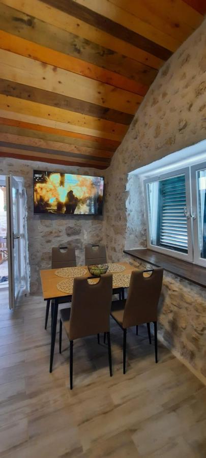 Apartments Mliko I Palenta Ražanac 外观 照片