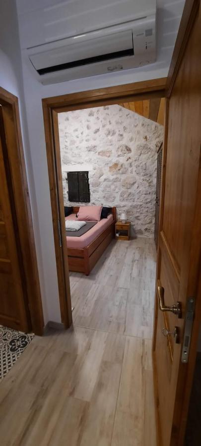 Apartments Mliko I Palenta Ražanac 外观 照片