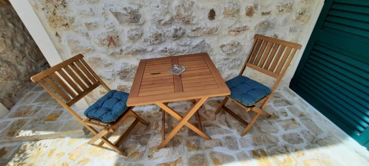Apartments Mliko I Palenta Ražanac 外观 照片