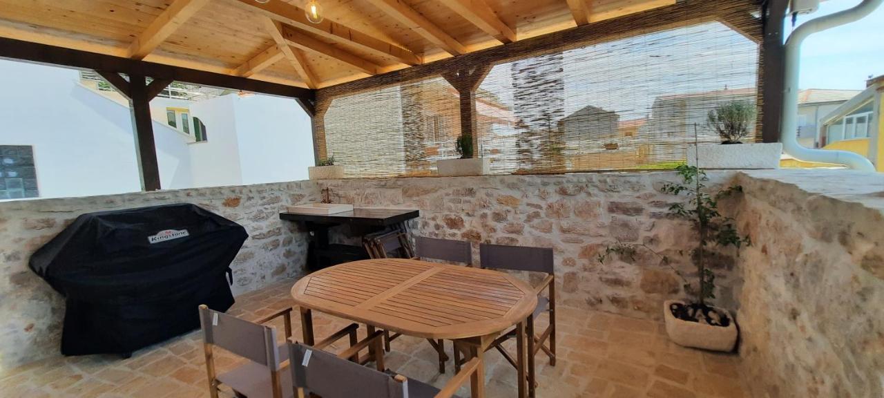 Apartments Mliko I Palenta Ražanac 外观 照片